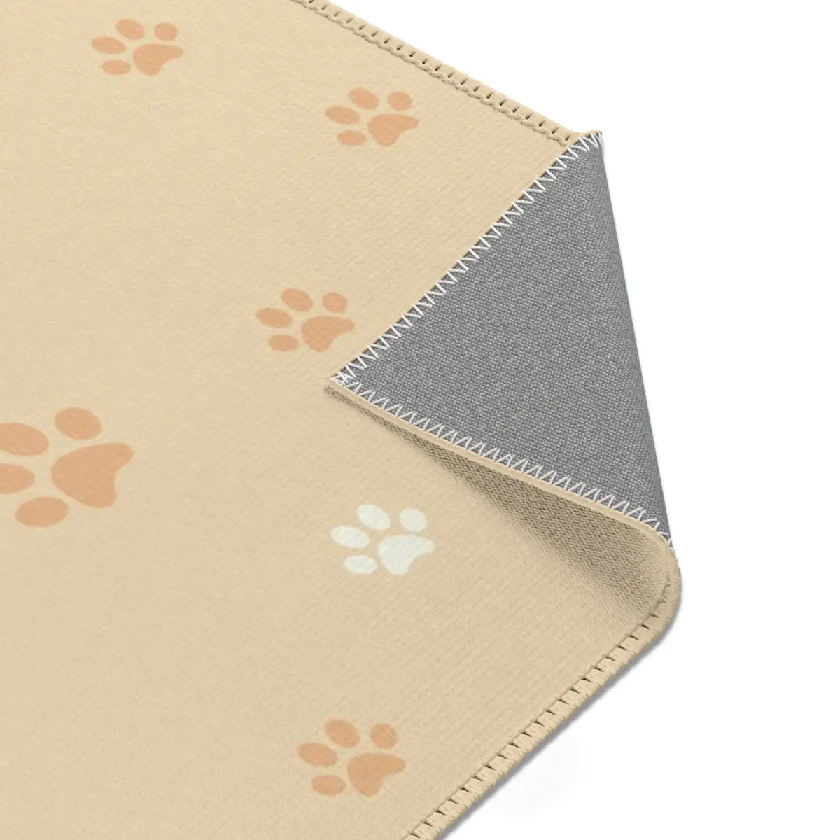 Kinderteppich "Leon Löwe" von spielzwerg. Nahaufnahme umgeklappte Ecke. RUG-00150-XL, RUG-00150-L.