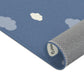 Kinderteppich "Samu Schäfchen" von spielzwerg. Nahaufnahme gerollt. RUG-00148-XL, RUG-00148-L.