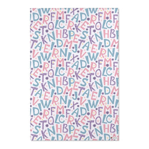 Kinderteppich "Buchstabensalat" von spielzwerg. Frontansicht von vorne.