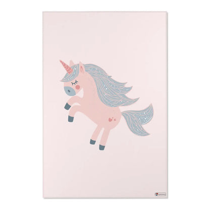 Kinderteppich "Emmy Einhorn" von spielzwerg. Frontansicht von vorne.