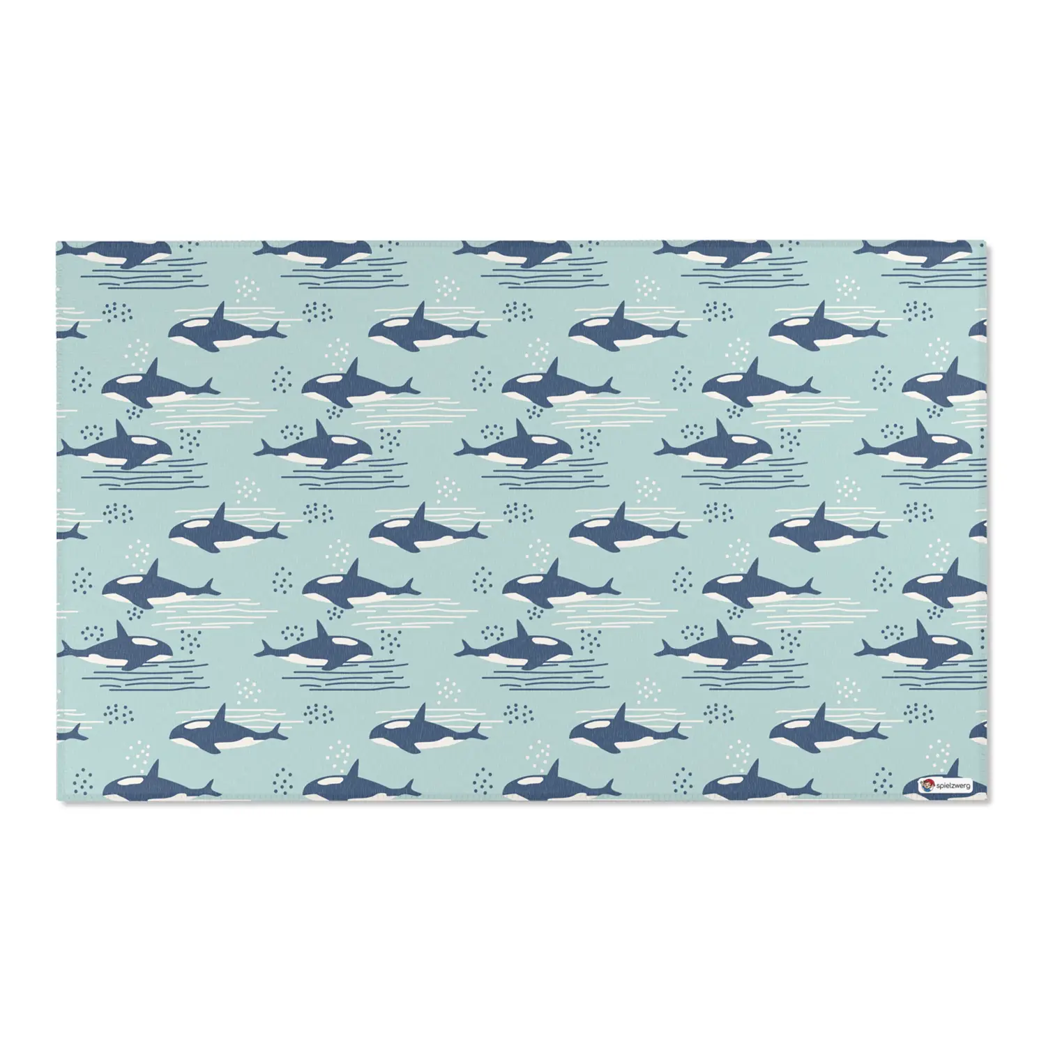 Kinderteppich "Orca Familie" von spielzwerg. Frontansicht von vorne. Größe L 150x90 cm.