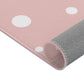 Kinderteppich "Weiße Punkte" von spielzwerg. Nahaufnahme gerollt. RUG-00172-XL, RUG-00172-L.