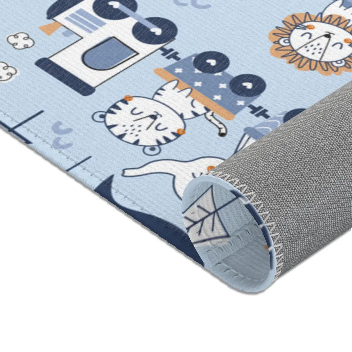 Kinderteppich „Tier-Lokomotive“ von spielzwerg. Nahaufnahme gerollt. RUG-00074-XL, RUG-00074-L.